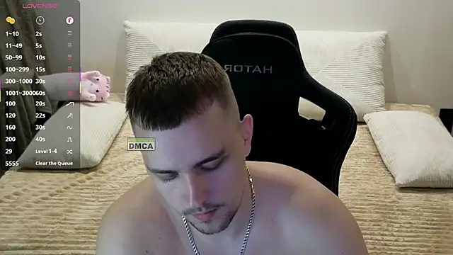 XXX chat uživo modela Larstar01