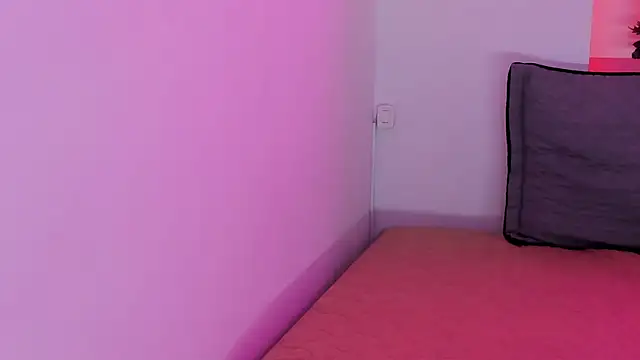 JadeZahar Live XXX-Chat