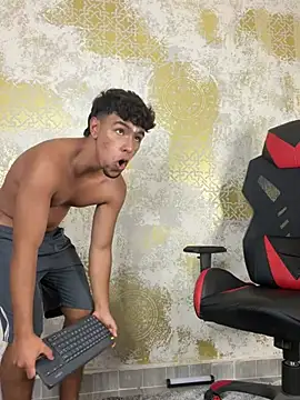 Chat XXX en directo de CHR58_