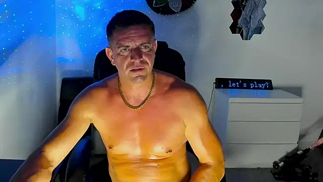 petr37pol's Live XXX Chat
