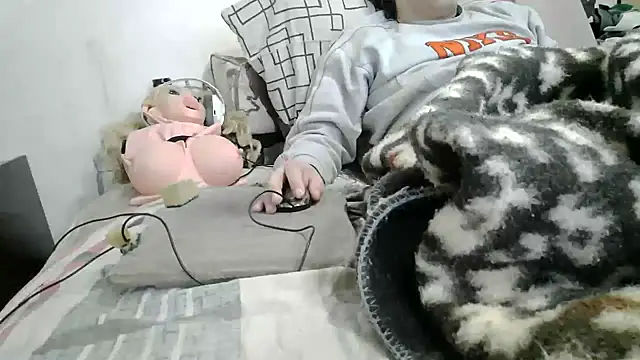 messi_syssy élő XXX-chatje