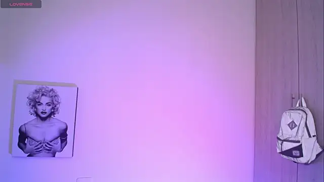Millie_bobby Adlı Modelin Canlı XXX Sohbeti