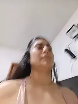 Miakhalifa__ 现场XXX聊天