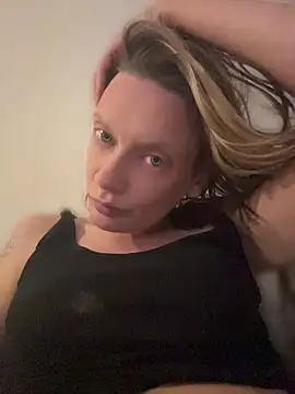 Scarlett2106's Live XXX Chat