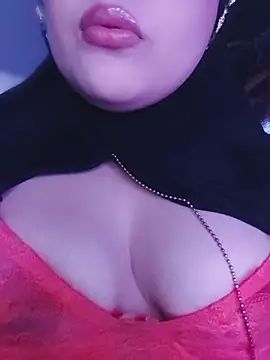 Elinaax Chat XXX in diretta