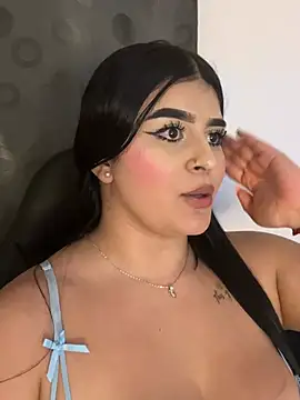 Kariina__69 Chat XXX in diretta