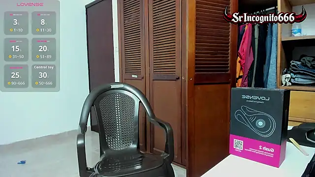 SrIncognito666 Chat XXX in diretta
