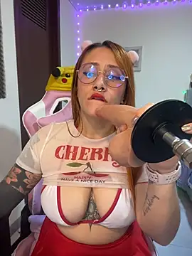 Živý XXX chat Luna_Paris_