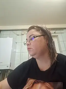 nikoleadina Chat XXX in diretta