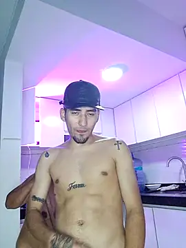 Chat +18 de royalgirls_x ao vivo