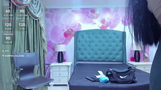 ISABELLA_STARRのライブXXXチャット