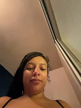 allybluee777's Live XXX Chat
