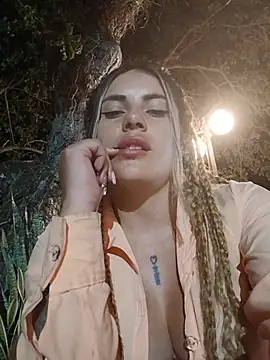 צ'אט XXX בשידור חי של Cata_city1106
