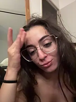 GiuliaDollx Chat XXX in diretta