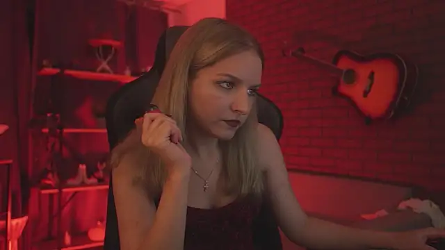 XXX chat uživo modela ViolaMore