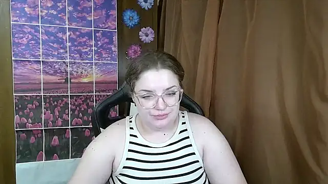 Teasing_Dora's Live XXX Chat