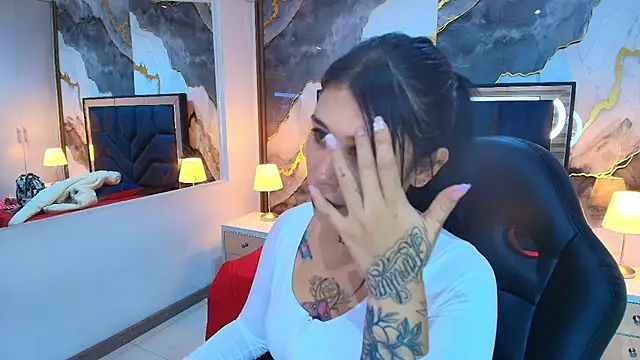 SusanVilla Chat XXX in diretta