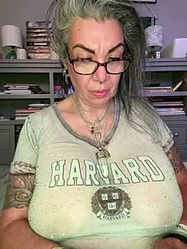 dieseldame1313's Live XXX Chat