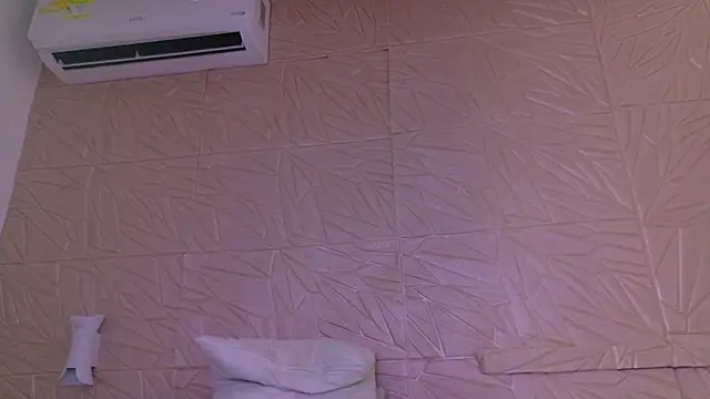 nina_bae Chat XXX live