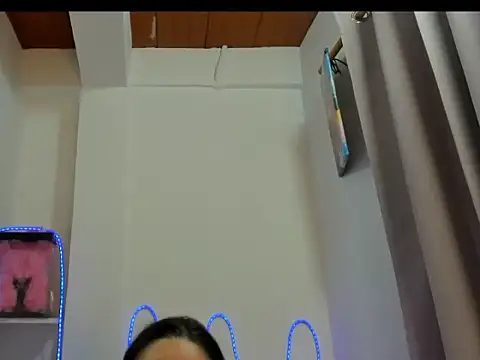 antonella_0396 Chat XXX in diretta