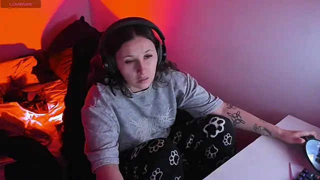צ'אט XXX בשידור חי של bonnie_moon_