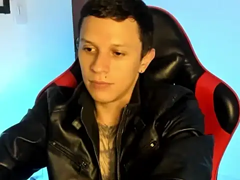 Masterdave7 Live XXX-Chat