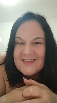 Chat +18 de Yaya_Mineira ao vivo