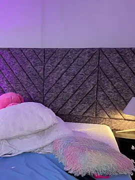 SteisyRoss Adlı Modelin Canlı XXX Sohbeti
