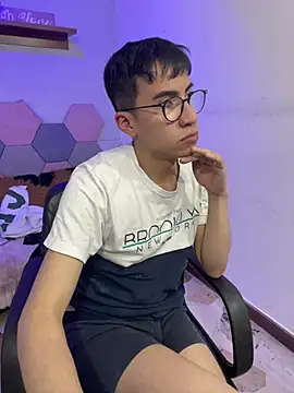 Andy_Norton Live XXX-chat