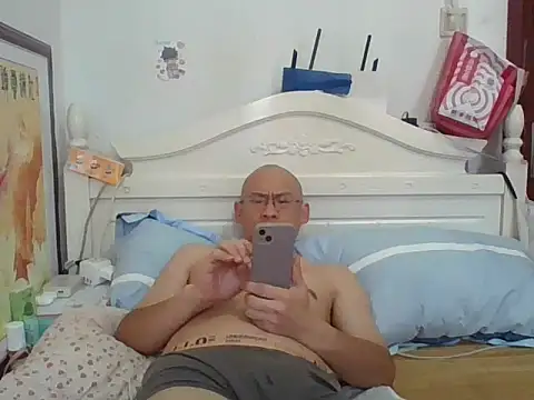 benly888 现场XXX聊天