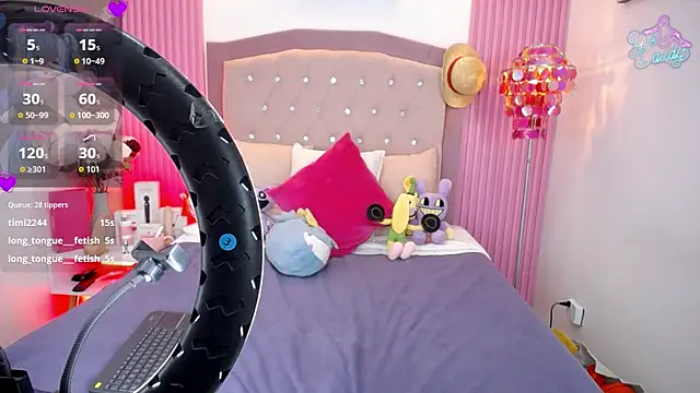 Emmma_Wilder Chat XXX live
