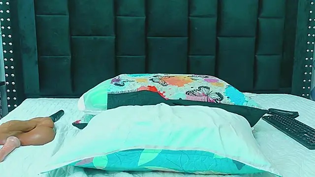 Chat +18 de missfoster ao vivo