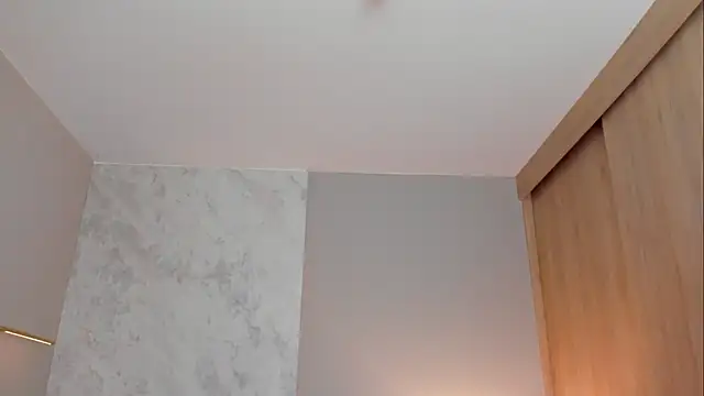 Chat +18 de MeganColt ao vivo