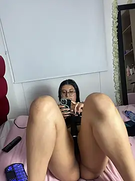 Chat +18 de Velma_star ao vivo