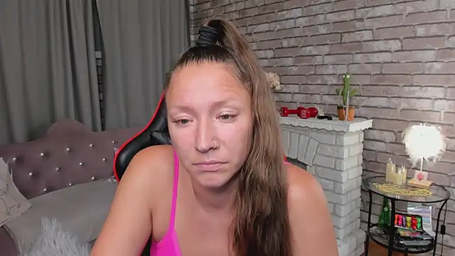 Chat XXX ao vivo de SarahCoksss