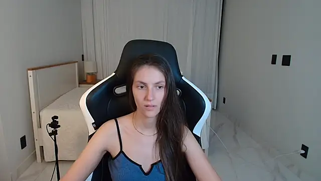 Chatroom XXX en direct de upssnowy