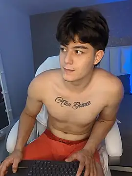 MaxCruz_ Live XXX Chat