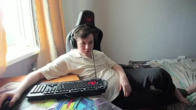 iliaskrislove Live XXX-Chat