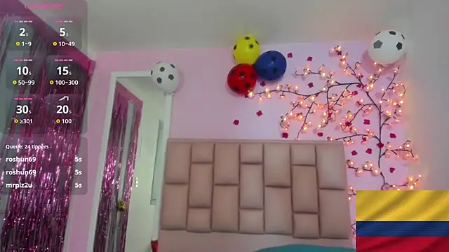 Chat +18 de emma_cg ao vivo