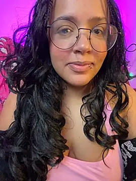 Chat XXX en directo de 99_Lilith