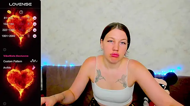 Arya_Curves: απευθείας συνομιλία ΧΧΧ