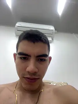 Sebastian_Vega 即時 XXX 聊天