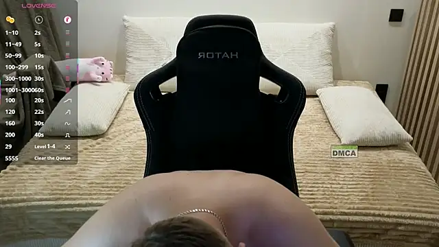 Larstar01 라이브 XXX 채팅