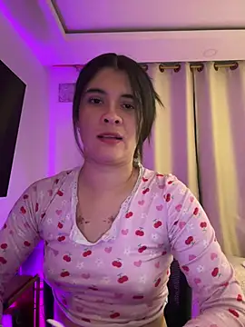 _Pao_'s Live XXX Chat