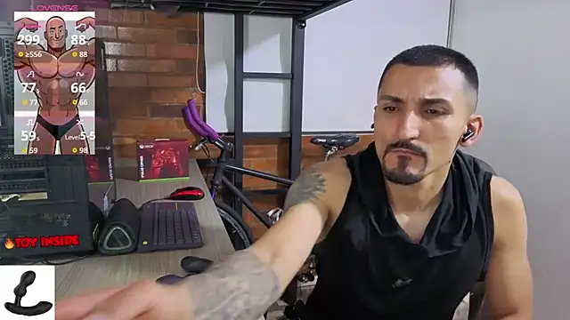 Онлайн чат XXX Marck_Muscle