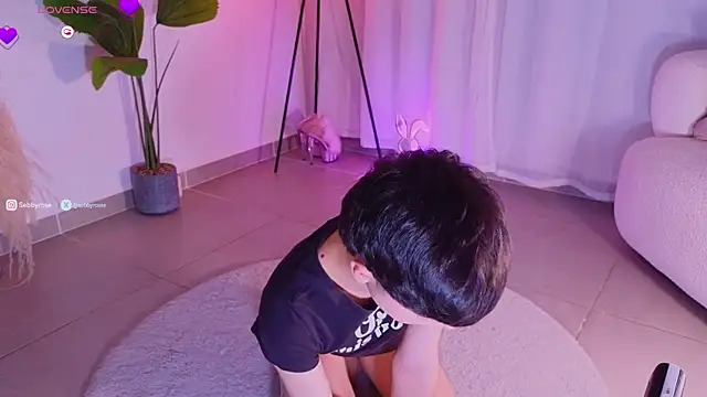 sebbyrose Live XXX-Chat