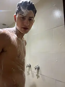 Lander_Cruz Live XXX-chat