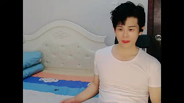 Chat XXX ao vivo de Melvinchina-88