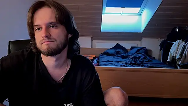 XXX chat uživo modela Bez3ybik