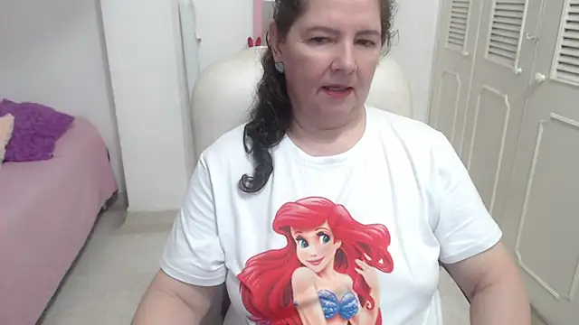 leonela_69: απευθείας συνομιλία ΧΧΧ